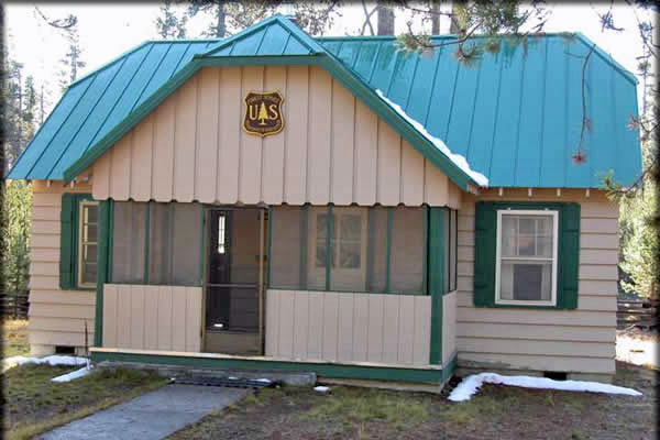 Fall River Guard Station, Deschutes National Forest, Oregon